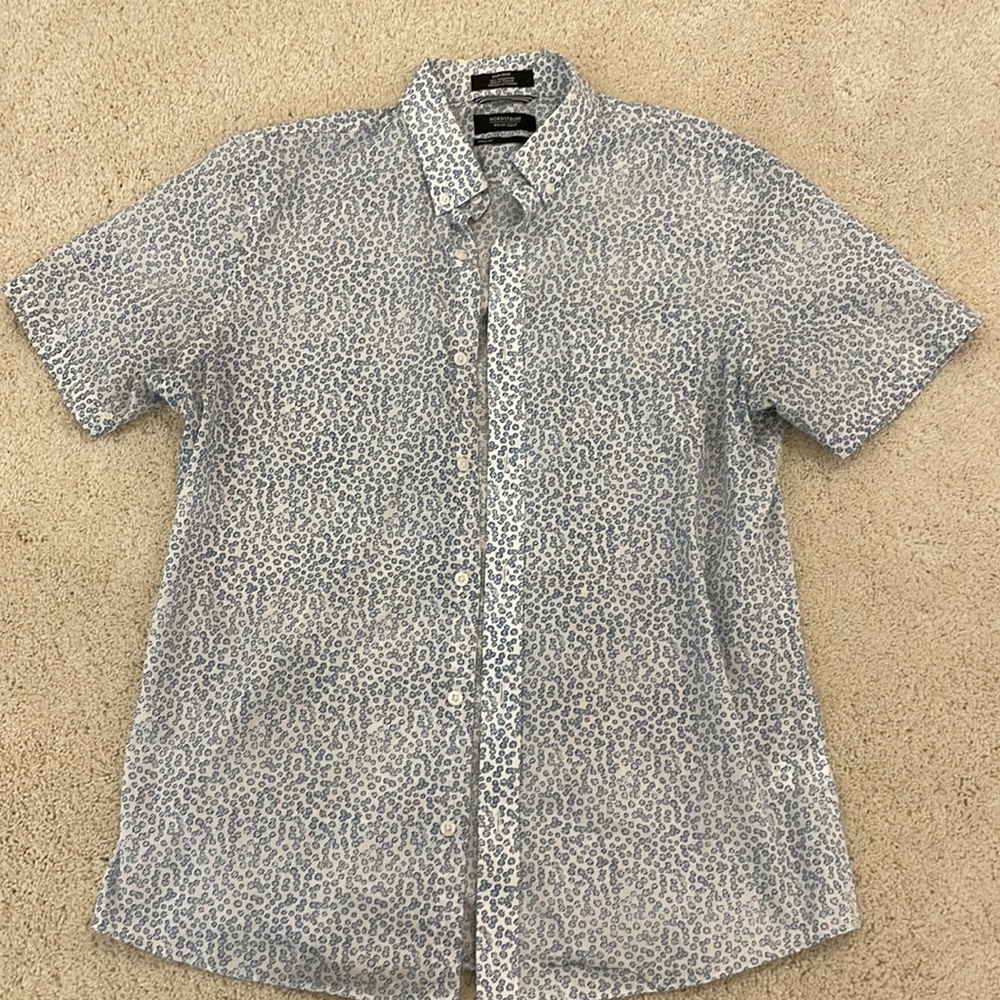 Nordstrom mens shop trim fit short sleeve button white white and blue
